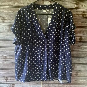 Gap Women's Short-Sleeved‎ Top Size L Blue White V-Neck Popover NWT